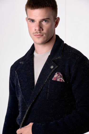 Giacca Doppiopetto in filato Soft Touch Blu con pochette in tessuto V2