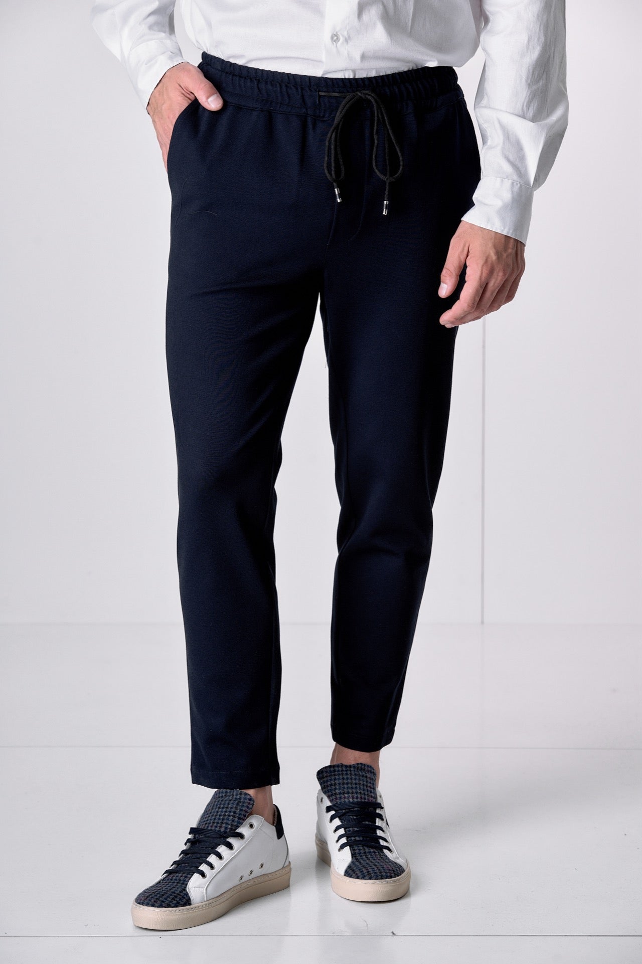 Pantalone Sartoriale Blu con elastico in vita e interni in tessuto V2