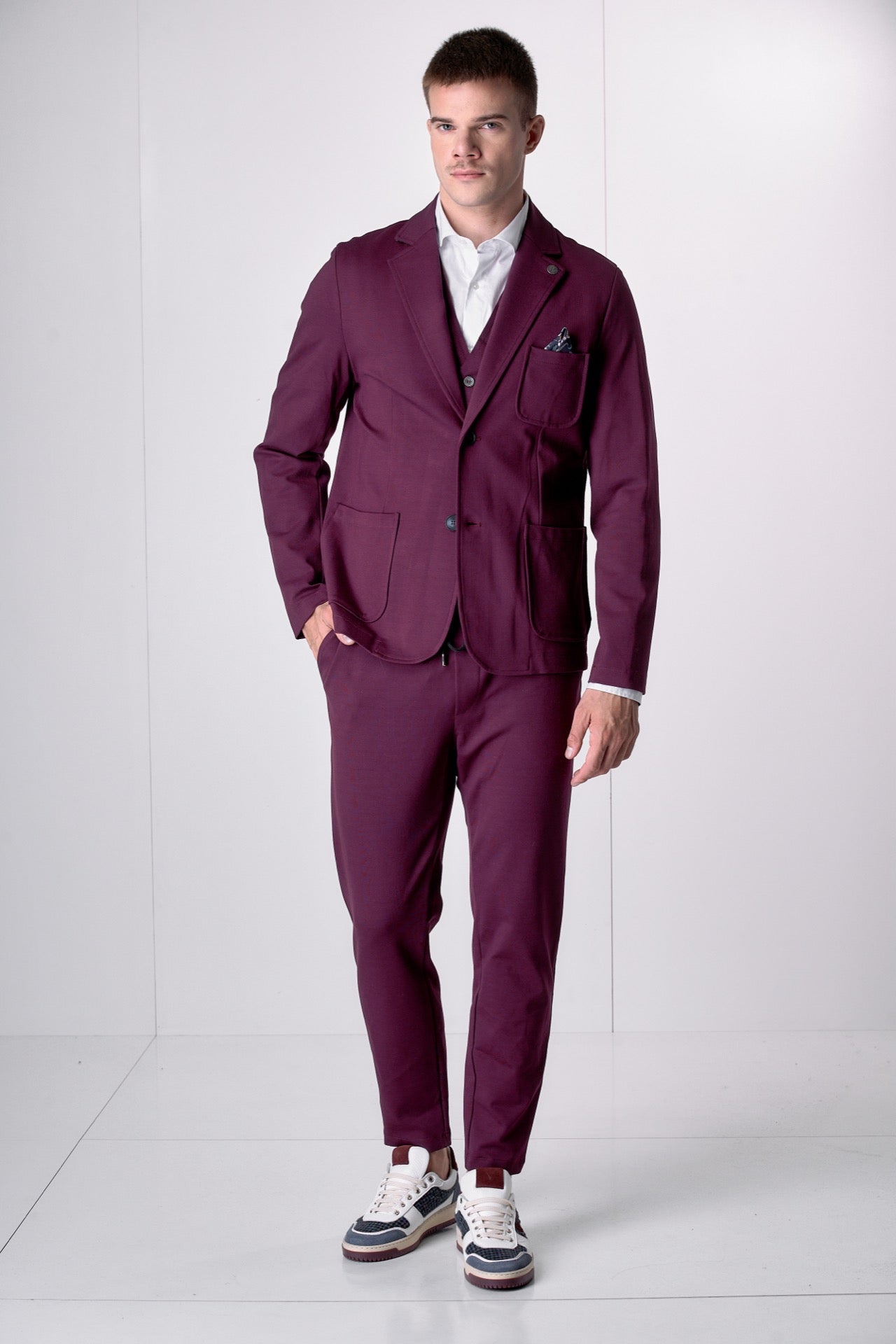 Giacca Monopetto Sartoriale Bordeaux con interni e pochette in tessuto V2