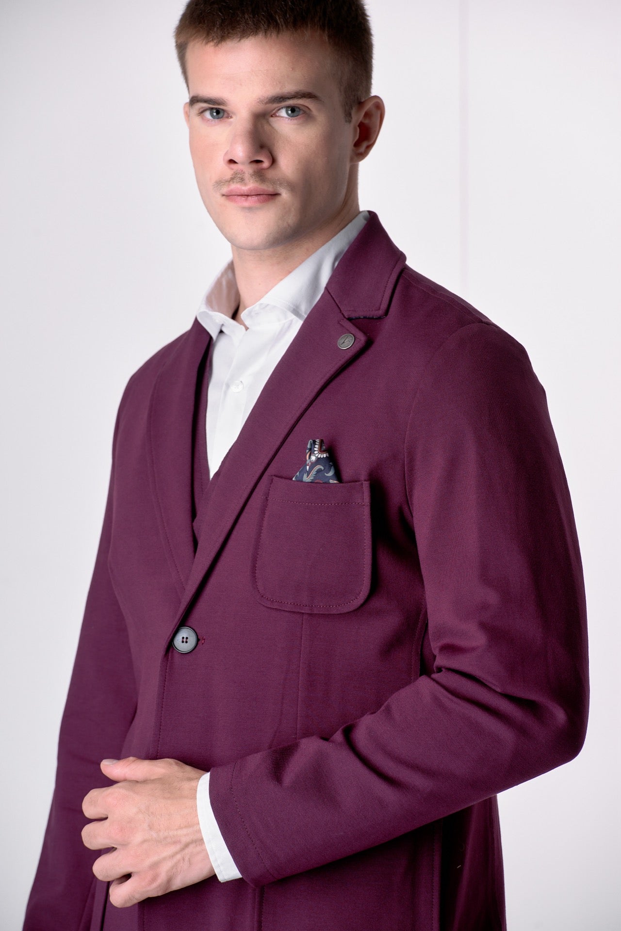 Giacca Monopetto Sartoriale Bordeaux con interni e pochette in tessuto V2
