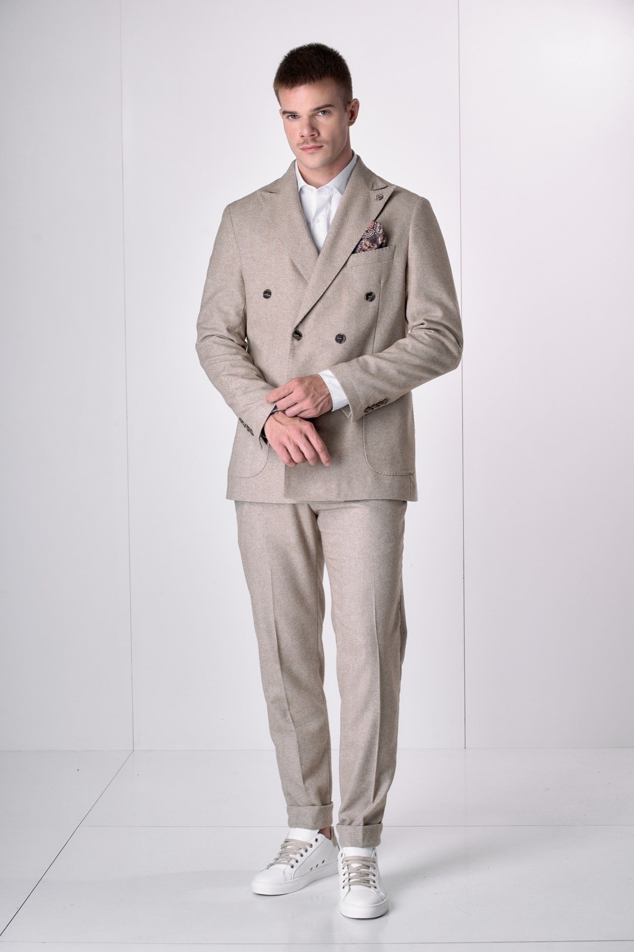 Pantalone Alta Sartoria Slim Spigato Sabbia con interni in tessuto V2