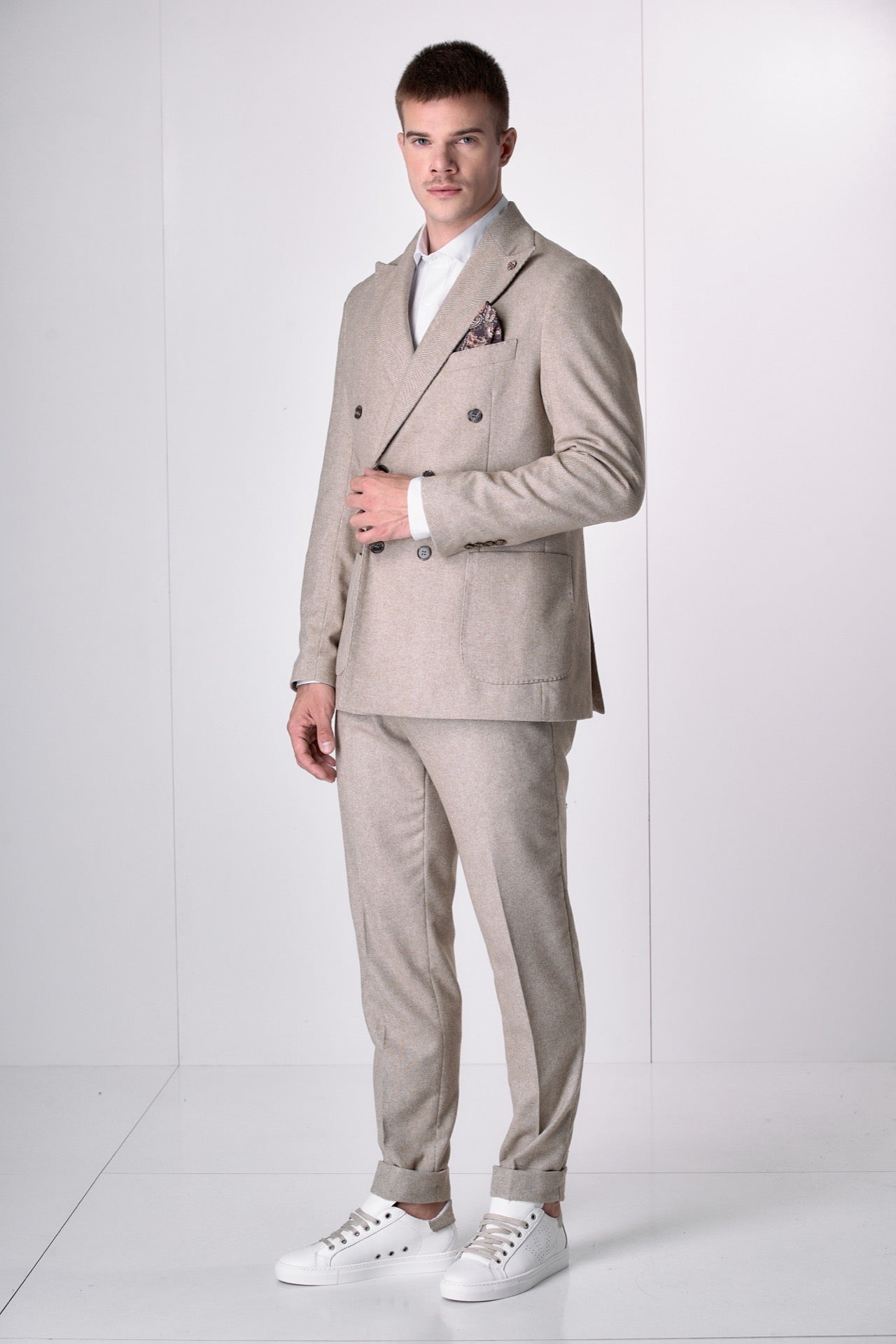 Pantalone Alta Sartoria Slim Spigato Sabbia con interni in tessuto V2