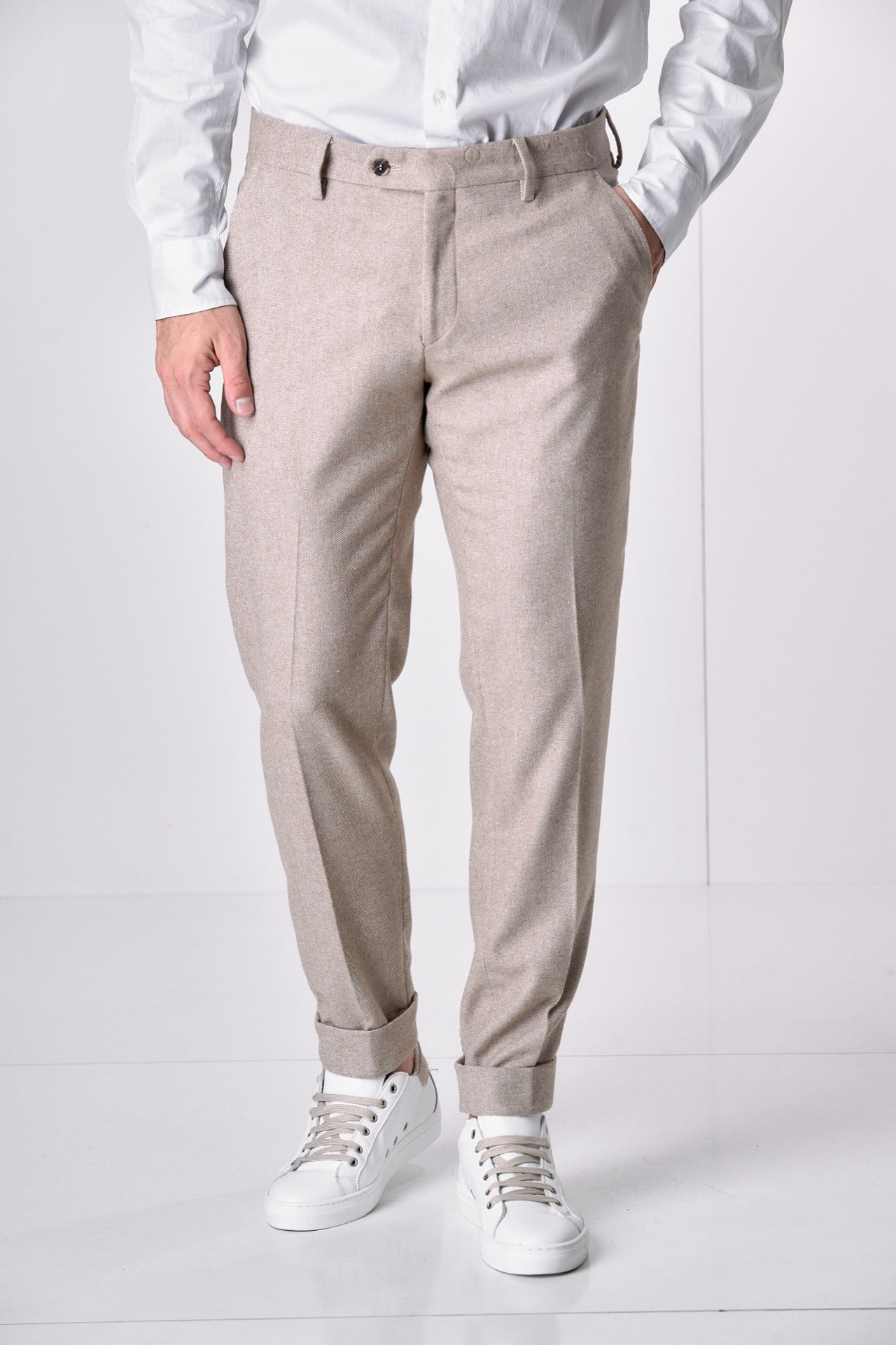 Pantalone Alta Sartoria Slim Spigato Sabbia con interni in tessuto V2