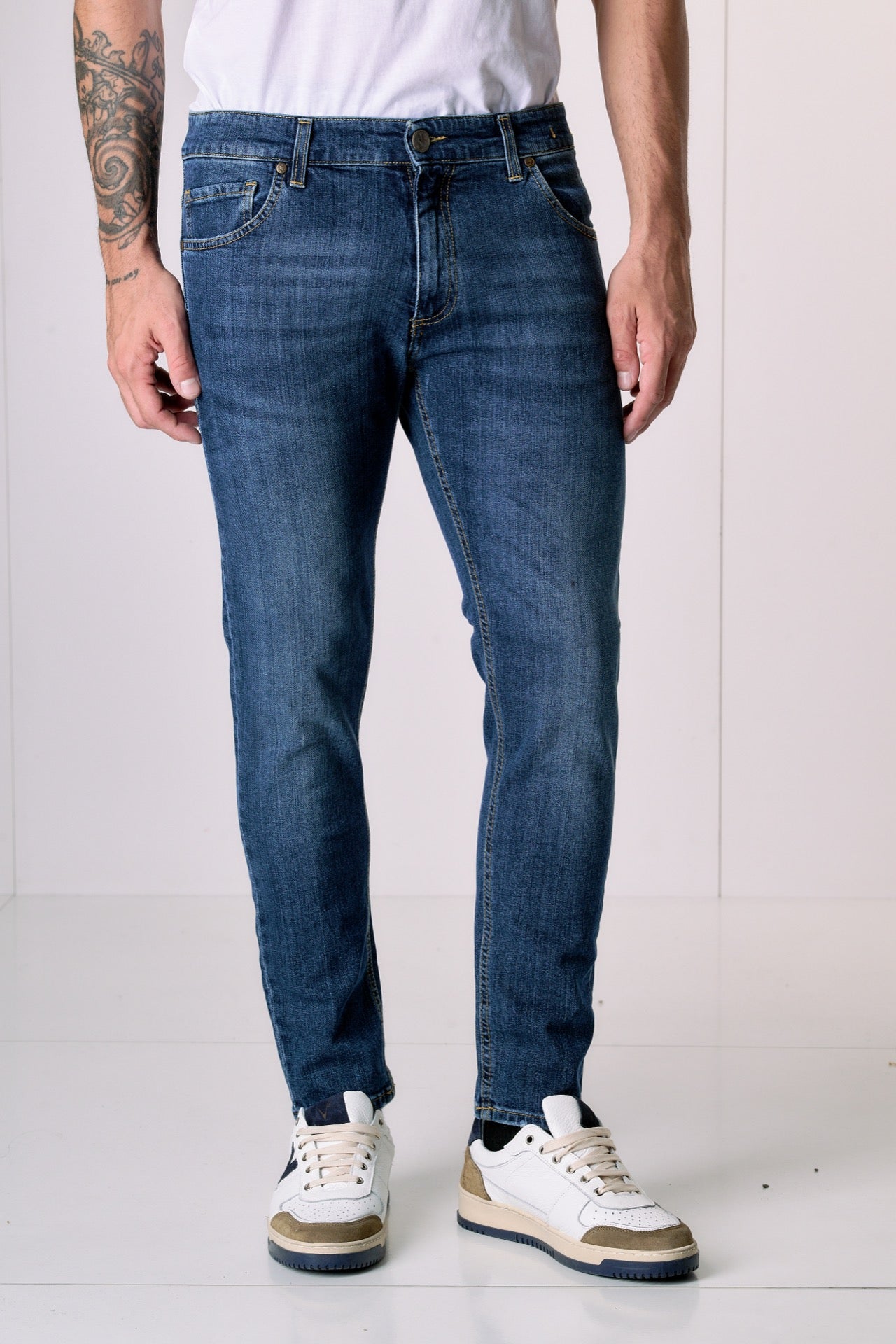 NEW YORK - Pantalone Slim Fit - Blu con tasca in tessuto V2