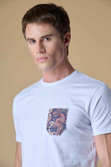 T-Shirt slim Bianca con Taschino in tessuto V2