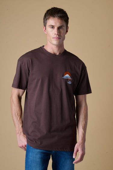 T-Shirt Japan Moro con Ricamo frontale e Patch sul retro