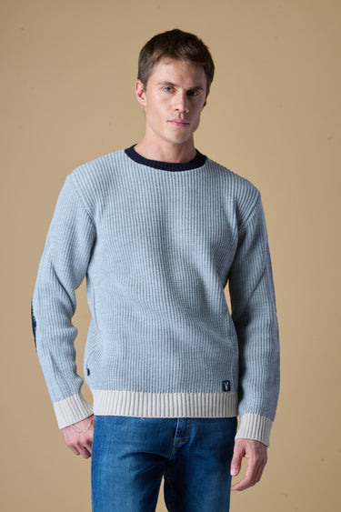 Maglione Girocollo Costa Inglese Grigio Perla con Toppe in velluto Ricamate