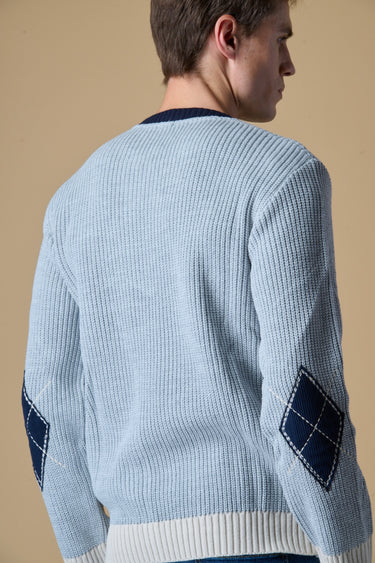 Maglione Girocollo Costa Inglese Grigio Perla con Toppe in velluto Ricamate