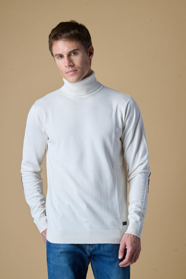 Maglione Dolcevita in viscosa Panna con Toppe in tessuto V2