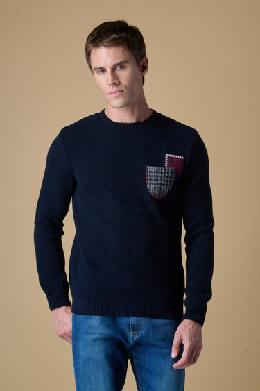 Maglione Girocollo Occhio di Pernice Blu con taschino ricamato in tessuto V2