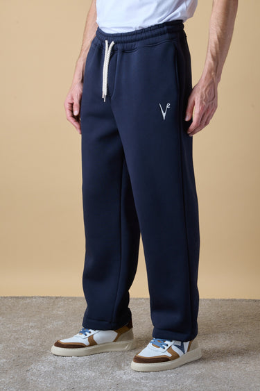Pantalone Regular in Felpa Blu con ricamo frontale e patch ricamata sul retro