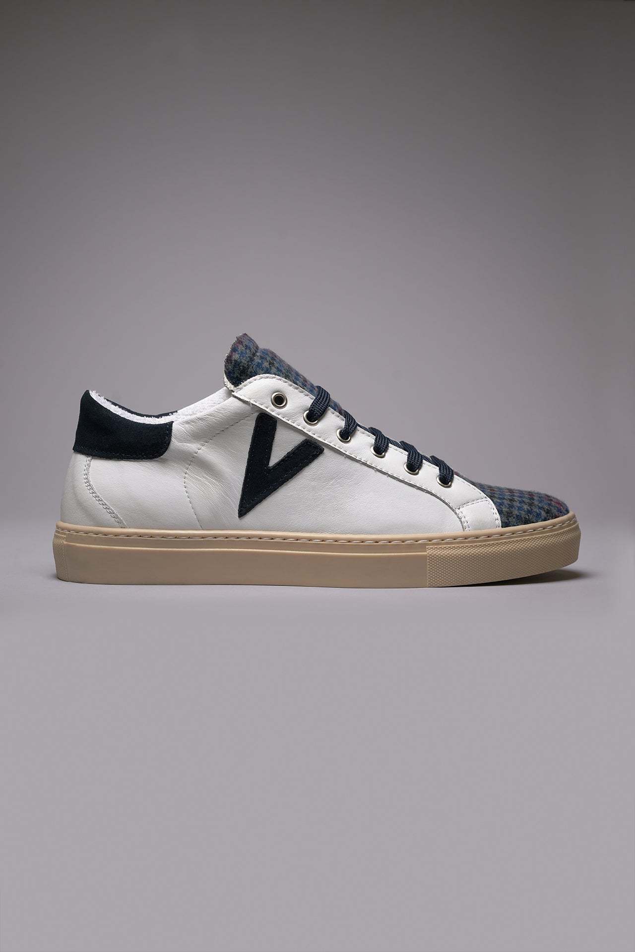 OLYMPIC - Low-top sneakers in white leather with houndstooth fabric tongue