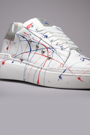 VEGA - Grey retro high-top sneakers with studs and paint splashes