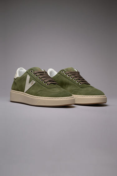 SUÈDE - Sneakers in pelle scamosciata Verde Militare con inserti e retro Bianco