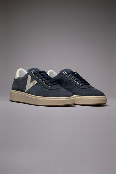 SUÈDE - Blue suede sneakers with white inserts and back