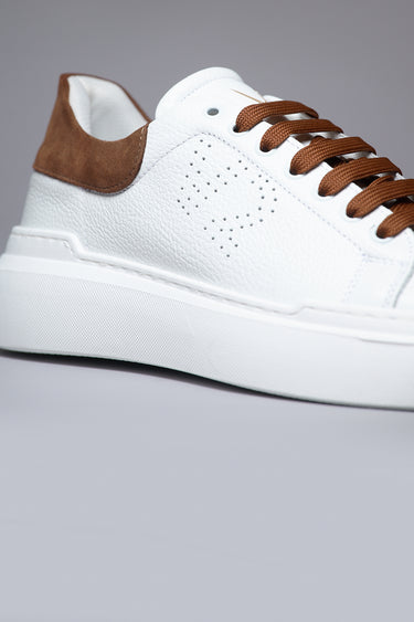 HAMMER - High-soled sneakers in hammered leather with suede back and laces, Brown