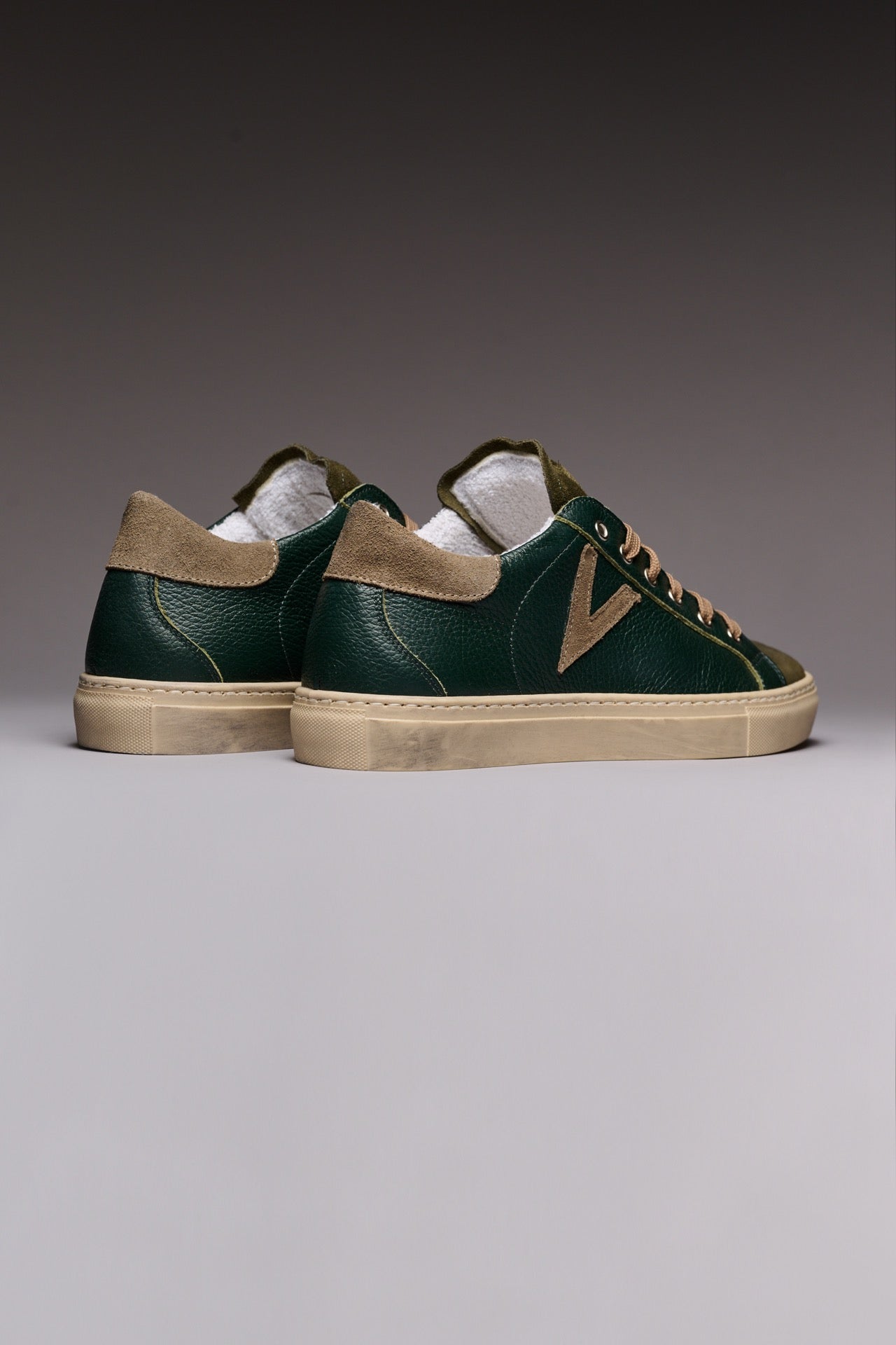 OLYMPIC - Green hammered leather low sole sneakers with Moro back and insert