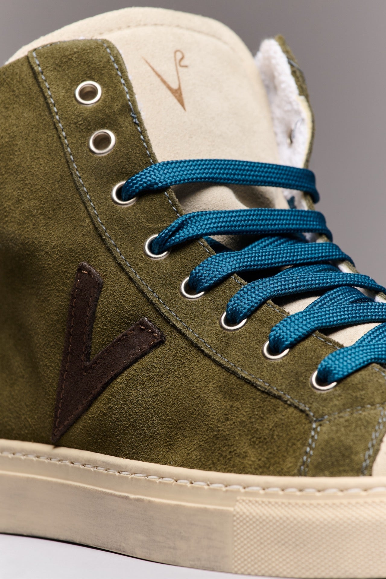 OLYMPIC MID- Sneakers alte Verde Militare con retro e inserto Moro