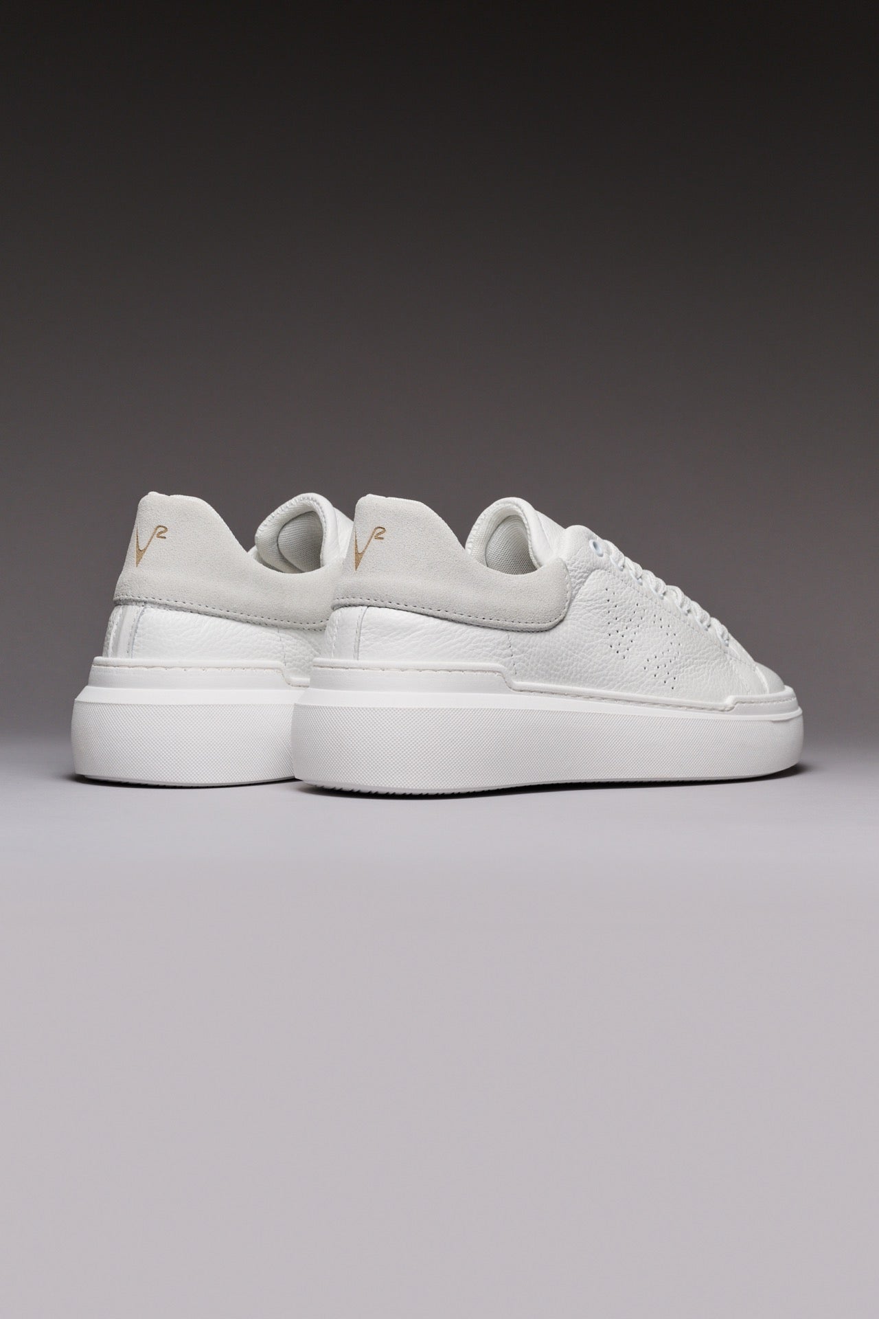 HAMMER - High-soled sneakers in hammered leather with suede back and laces White