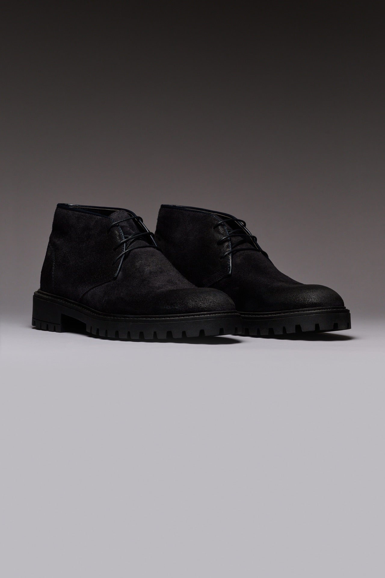 OLIVER - Black Suede Ankle Boot