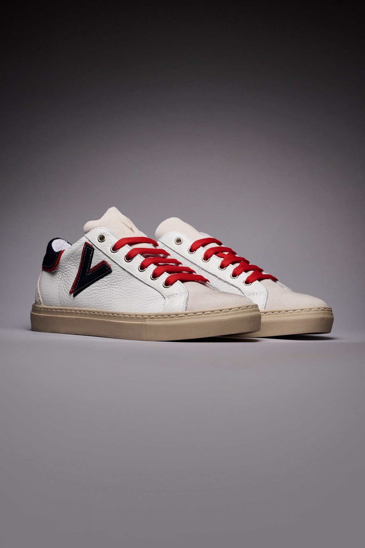 OLYMPIC V - Sneakers a suola bassa in pelle martellata con inserto e retro Bicolor Blu e Rosso