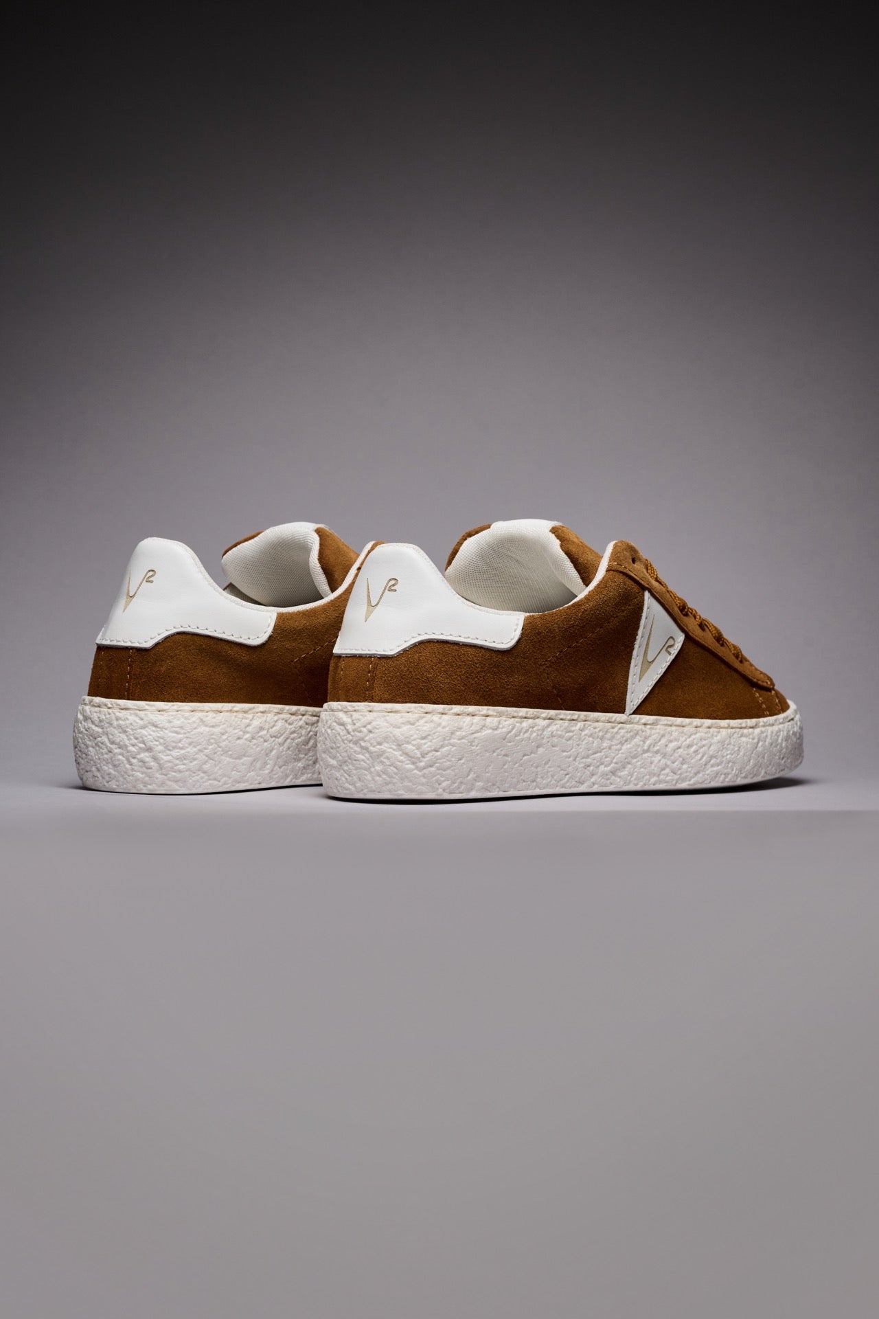 OLLIE - Sneakers in pelle scamosciata Cuoio con inserti Bianchi