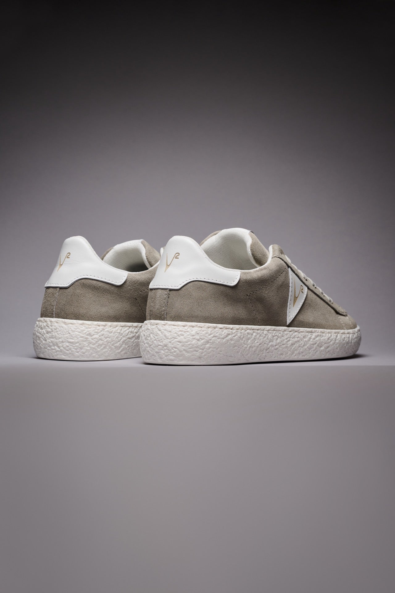 OLLIE - Sneakers in pelle scamosciata Grigia con inserti Bianchi