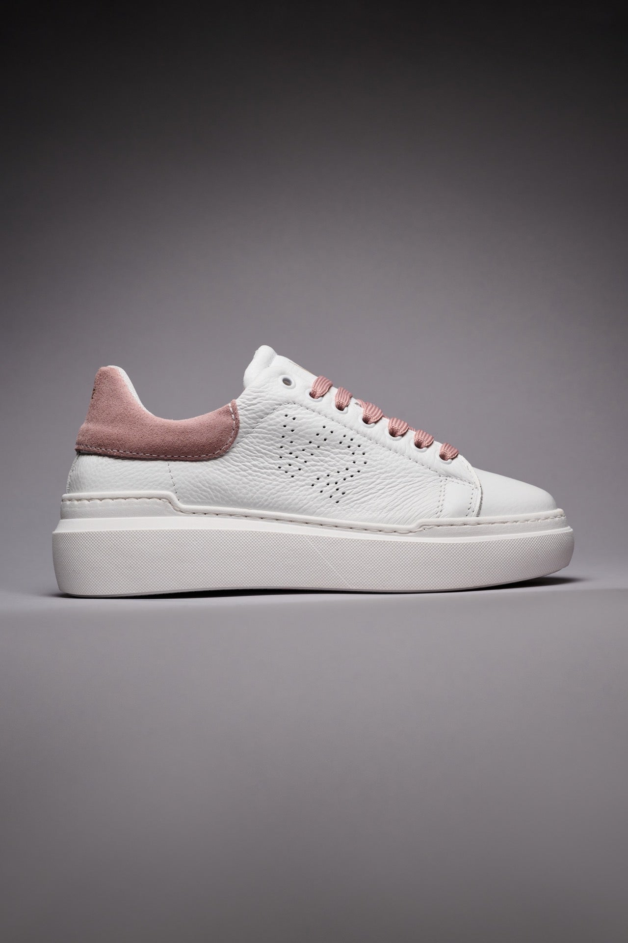 HAMMER - Sneakers a suola alta in pelle martellata con retro scamosciato e lacci Rosa Cipria