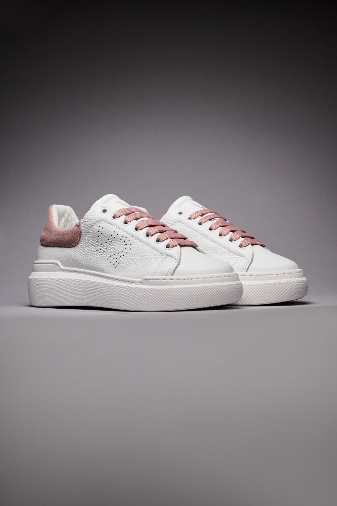 HAMMER - Sneakers a suola alta in pelle martellata con retro scamosciato e lacci Rosa Cipria