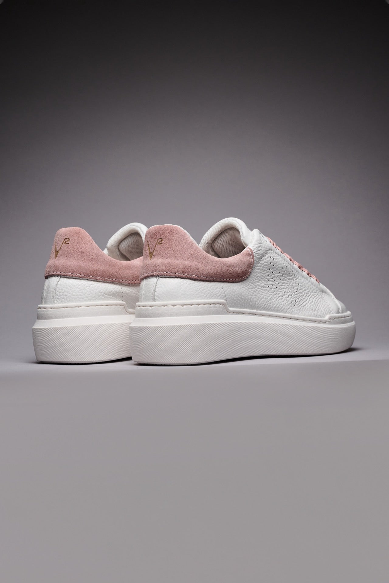 HAMMER - Sneakers a suola alta in pelle martellata con retro scamosciato e lacci Rosa Cipria