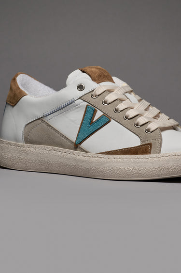 PABLITO - Sneakers con inserti in pelle Cuoio Sabbia e Azzurro e Ricami