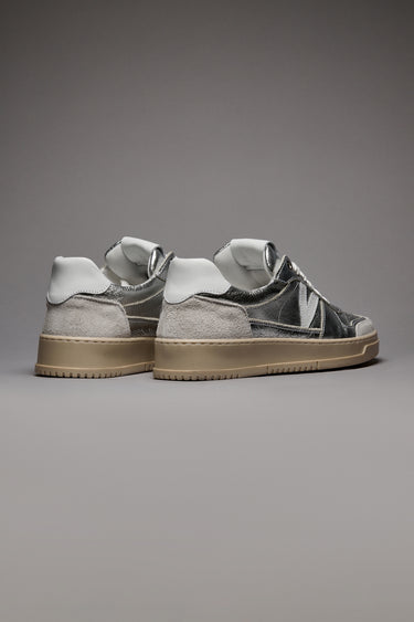 COLLEGE LAMÉ - Silver Laminated Leather Sneakers