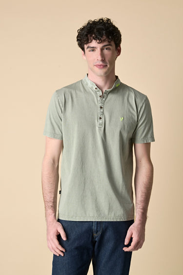 Polo Serafino tinto capo marmorizzato Verde Militare con Ricami a Contrasto