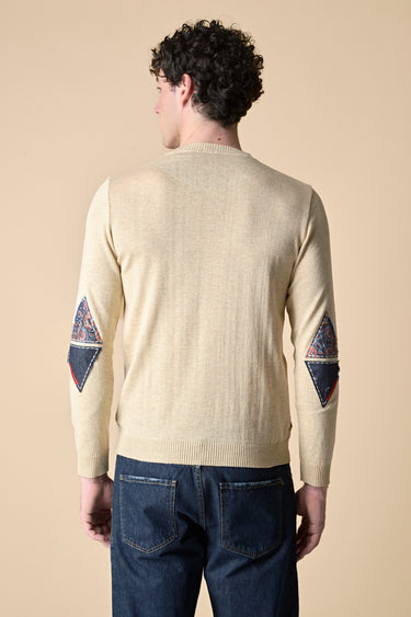 Sand Sweater with Embroidered Patches in V2 Fabric