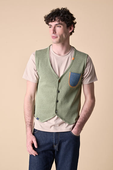 Pesto Premium Single-Breasted Vest with Embroidered Pocket and V2 Fabric Back