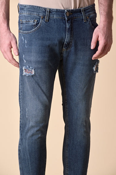 LONDON - Jeans Slim Fit - Blu con doppia Patch frontale e ricamo sul retro in tessuto V2