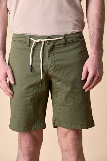 Chino Corto Verde Militare con Salpa in tessuto V2