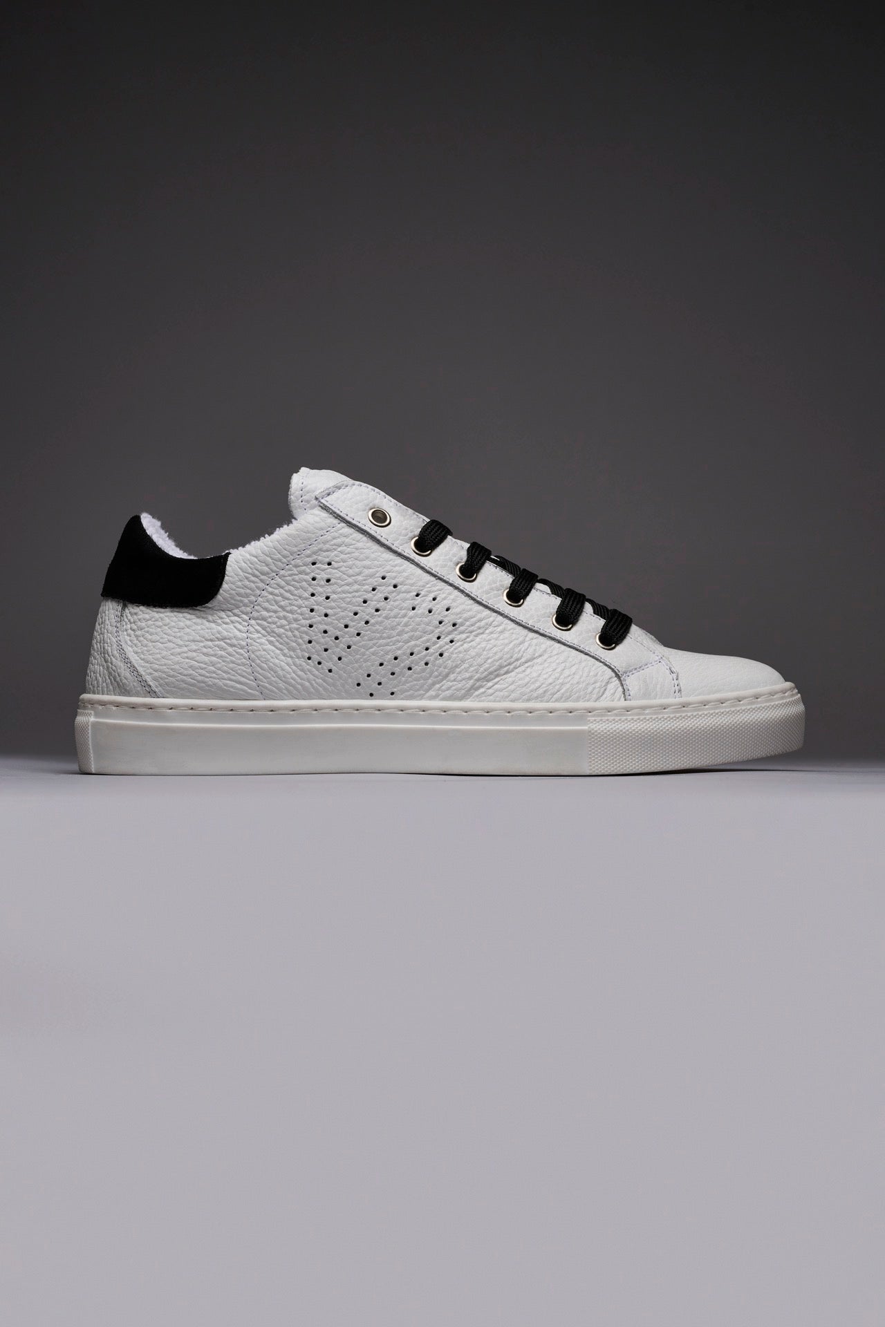 TENNIS - White low sole sneakers with Black back and laces