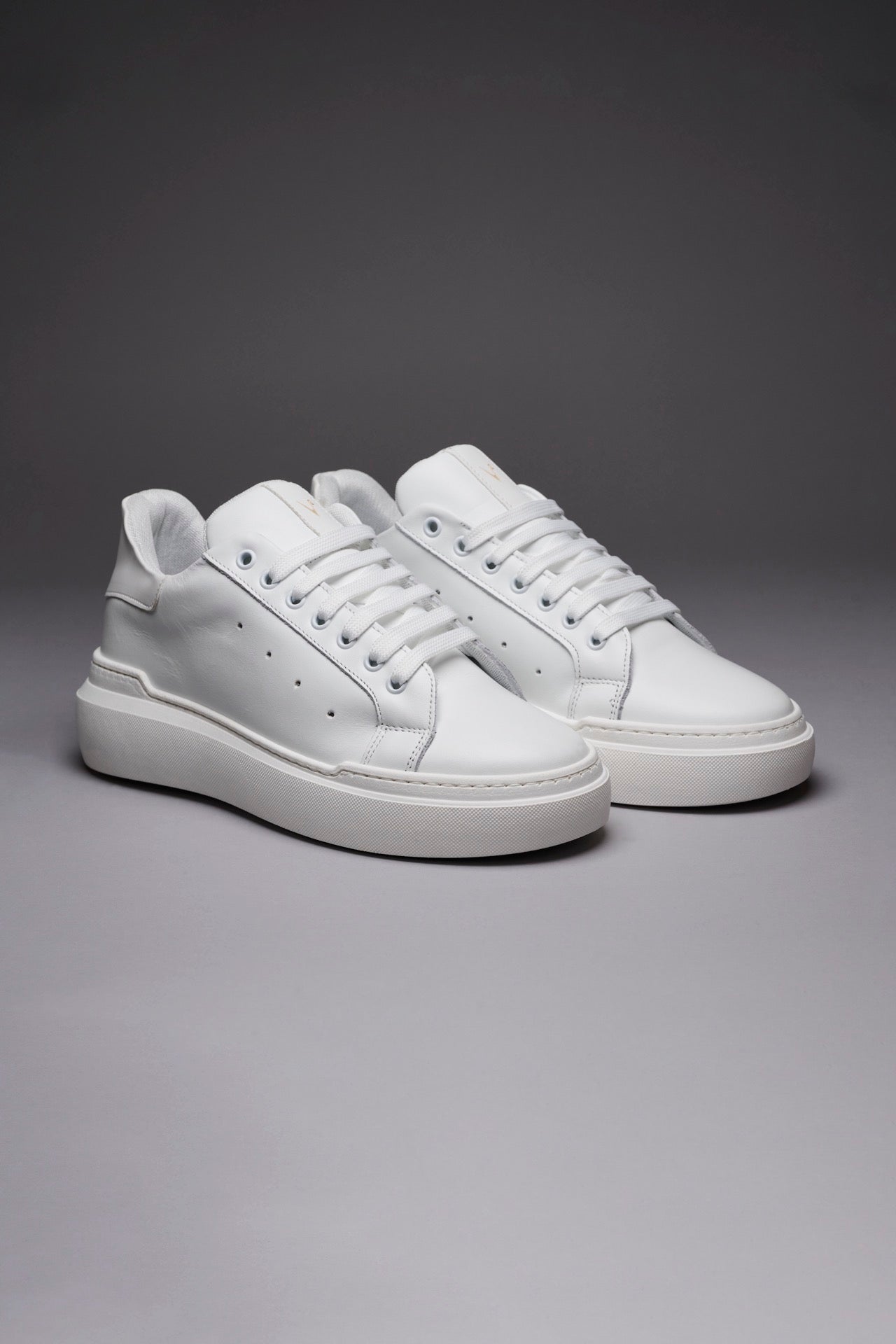 VEGA - White retro high sole sneakers