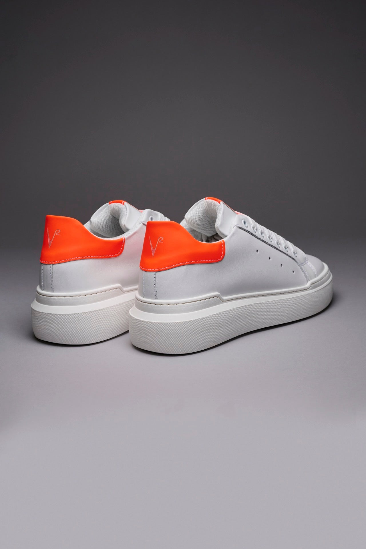 VEGA - Orange Fluo retro high sole sneakers