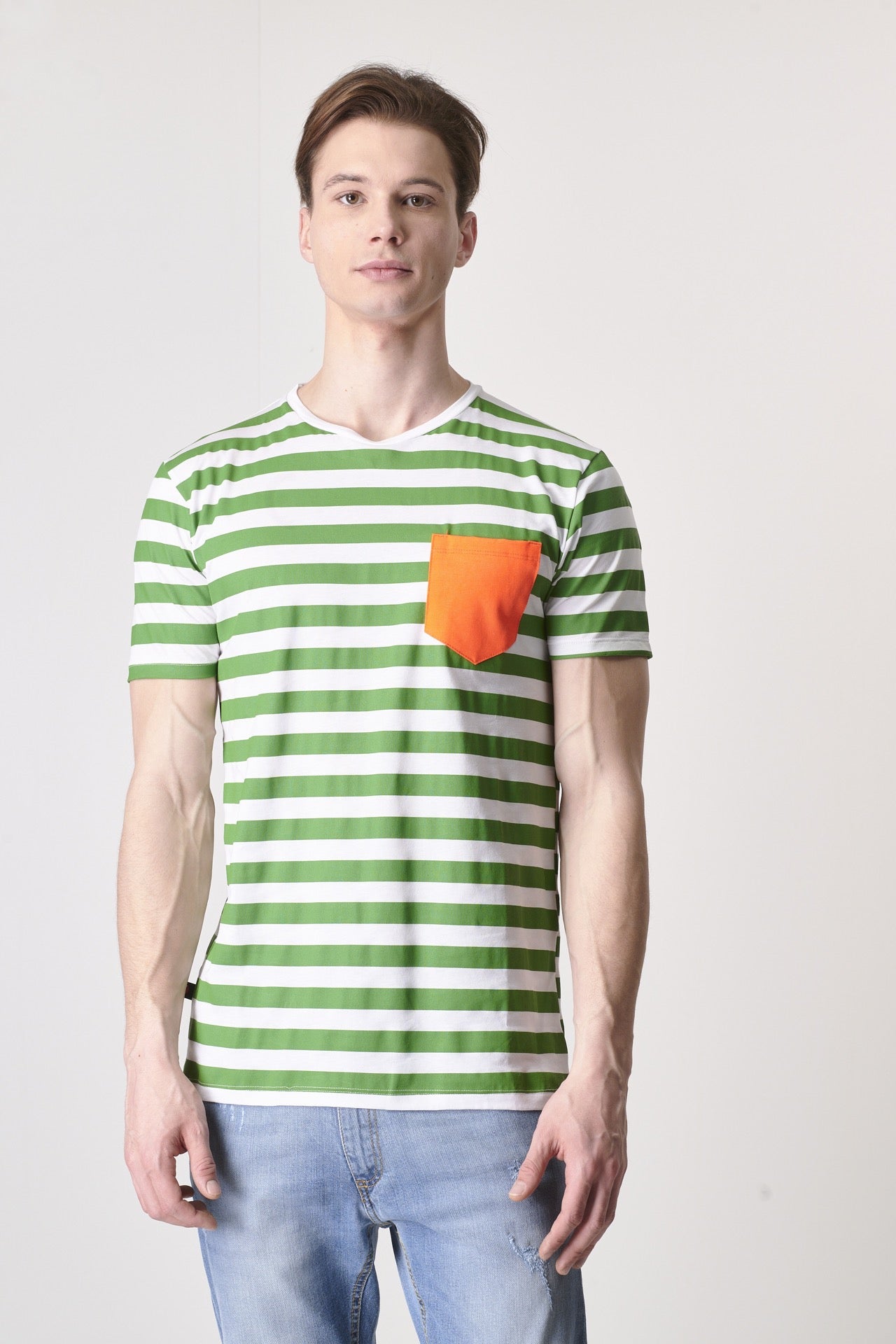 T-Shirt a righe Verdi con taschino Arancio Fluo