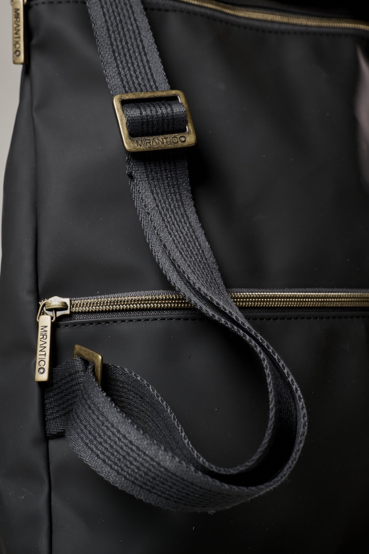 V2 x Mirantico - Black Memo Bag Backpack with Pocket in Bricks fabric