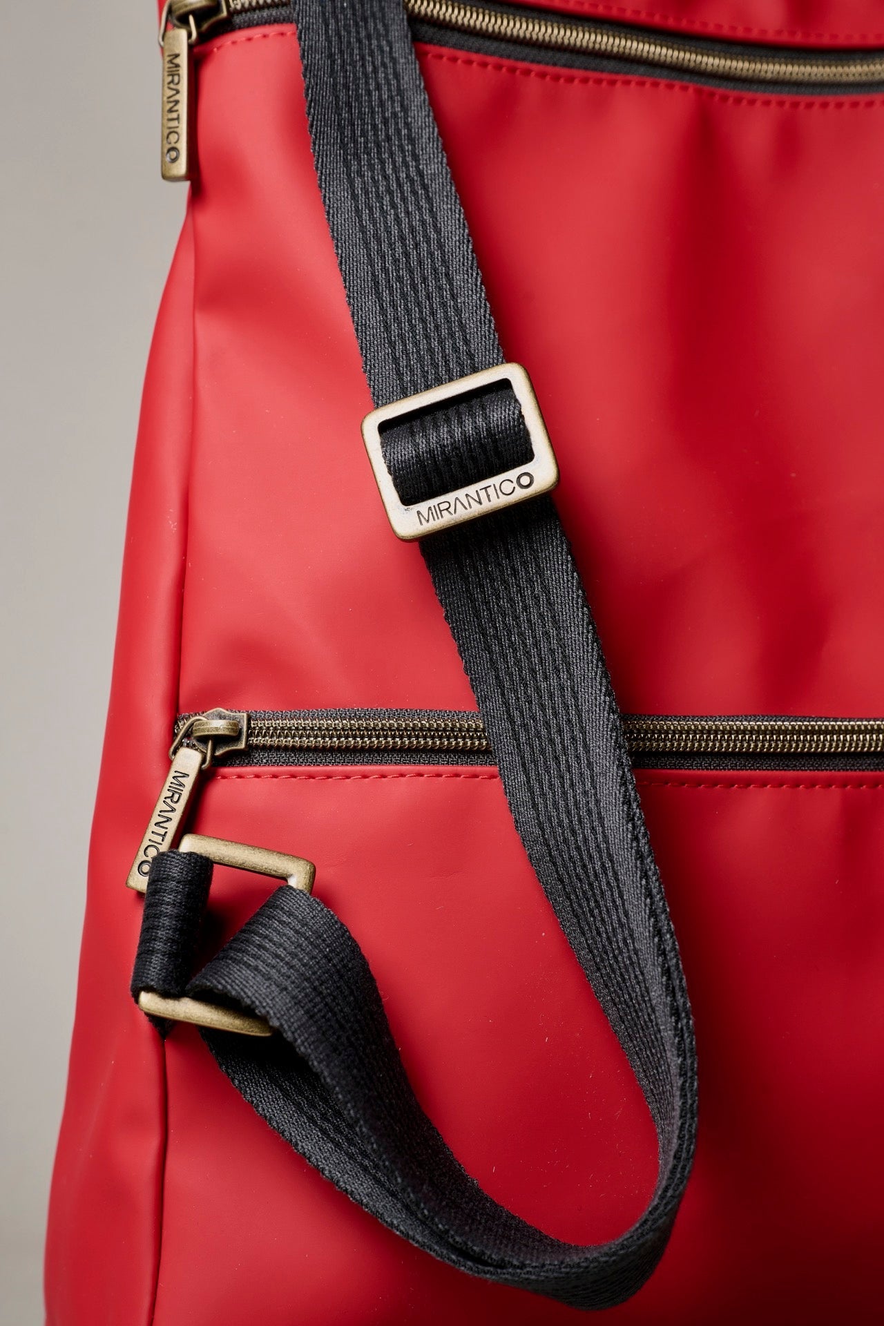 V2 x Mirantico - Red Memo Bag Backpack with Pocket in Auto and Moto fabric