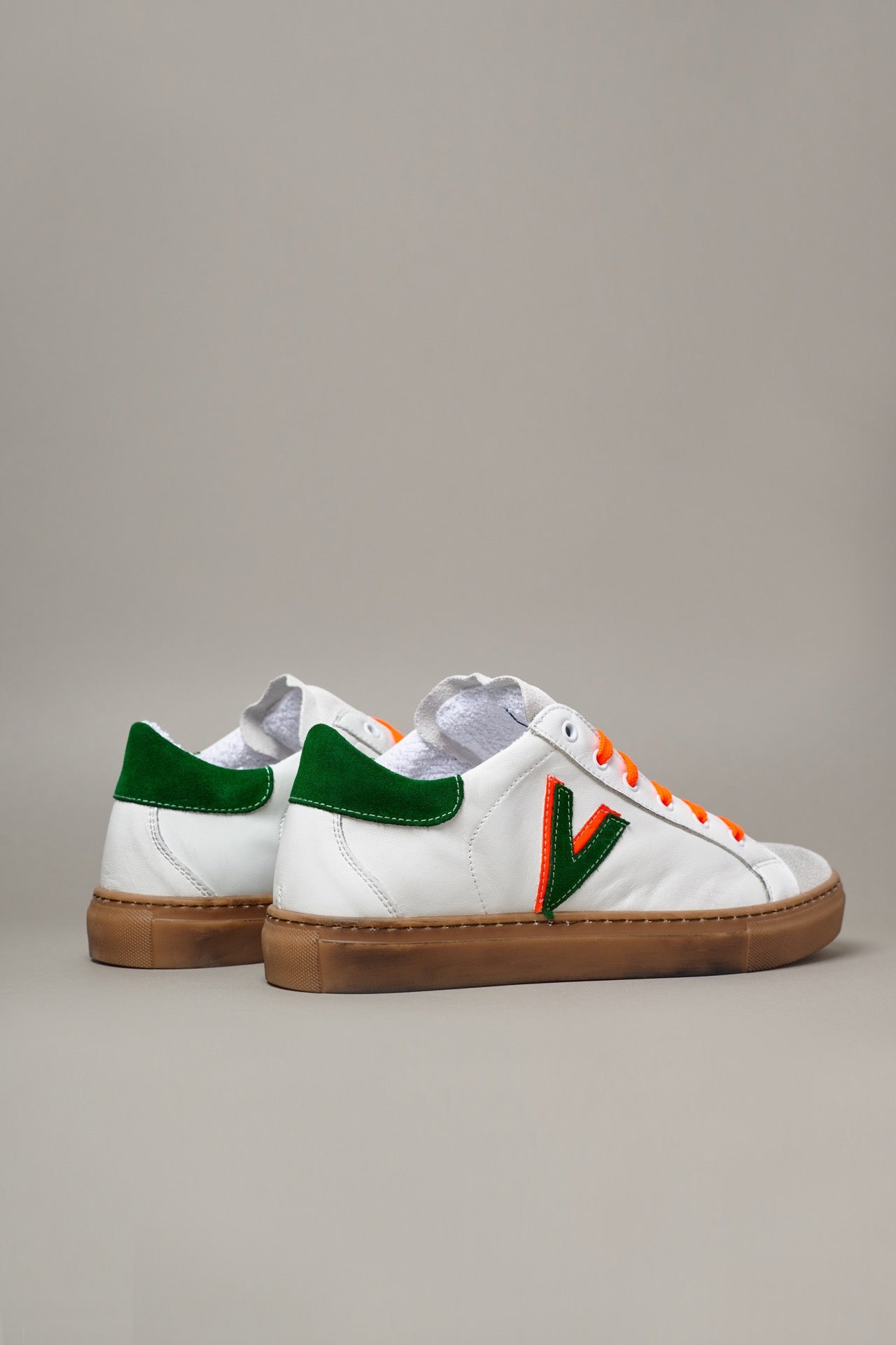 OLYMPIC V - White low sole sneakers with back and two-tone Green and Fluo Orange insert