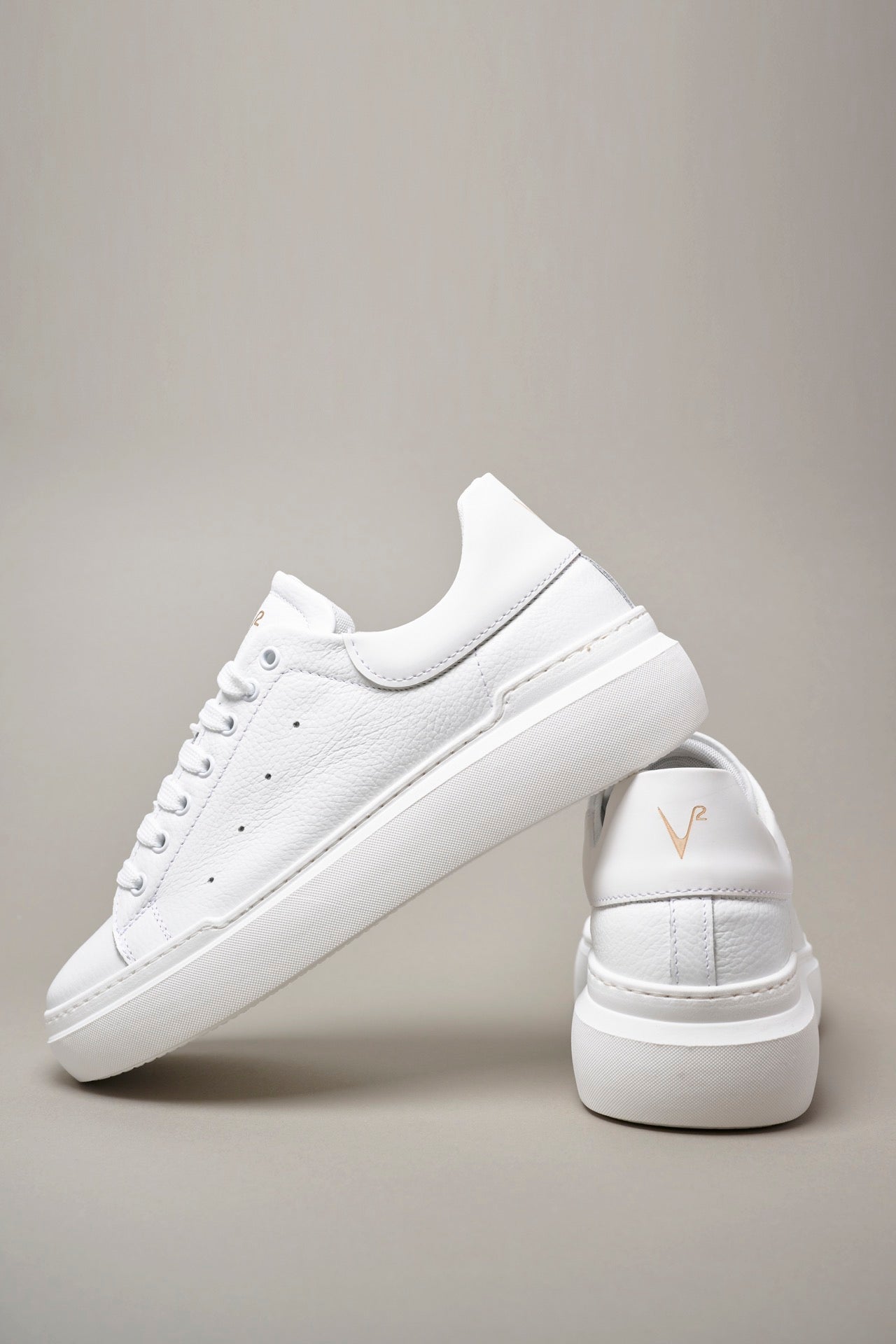 HAMMER - High sole sneakers in textured leather with White back