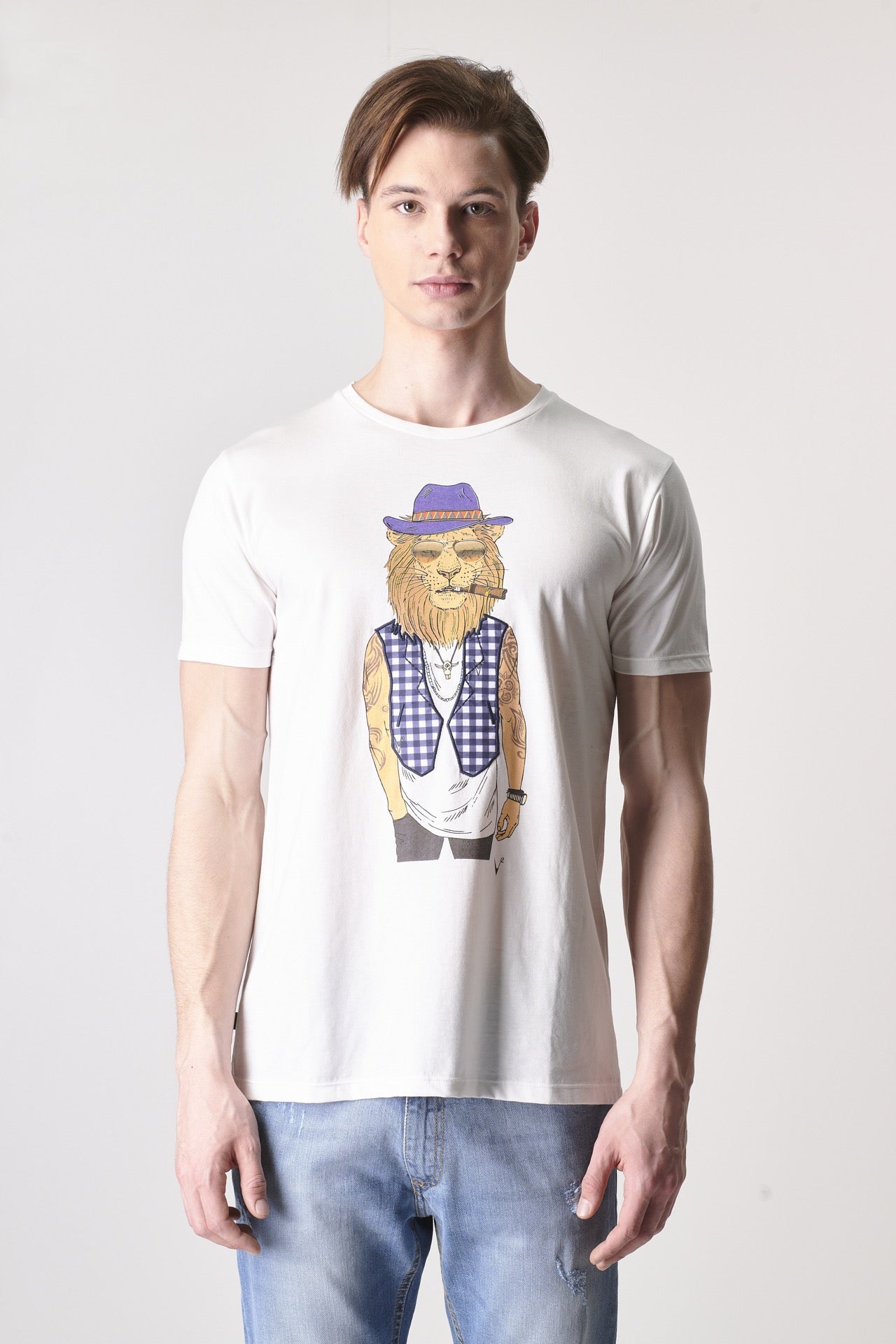 T-Shirt con Stampa Leone e inserto in tessuto V2