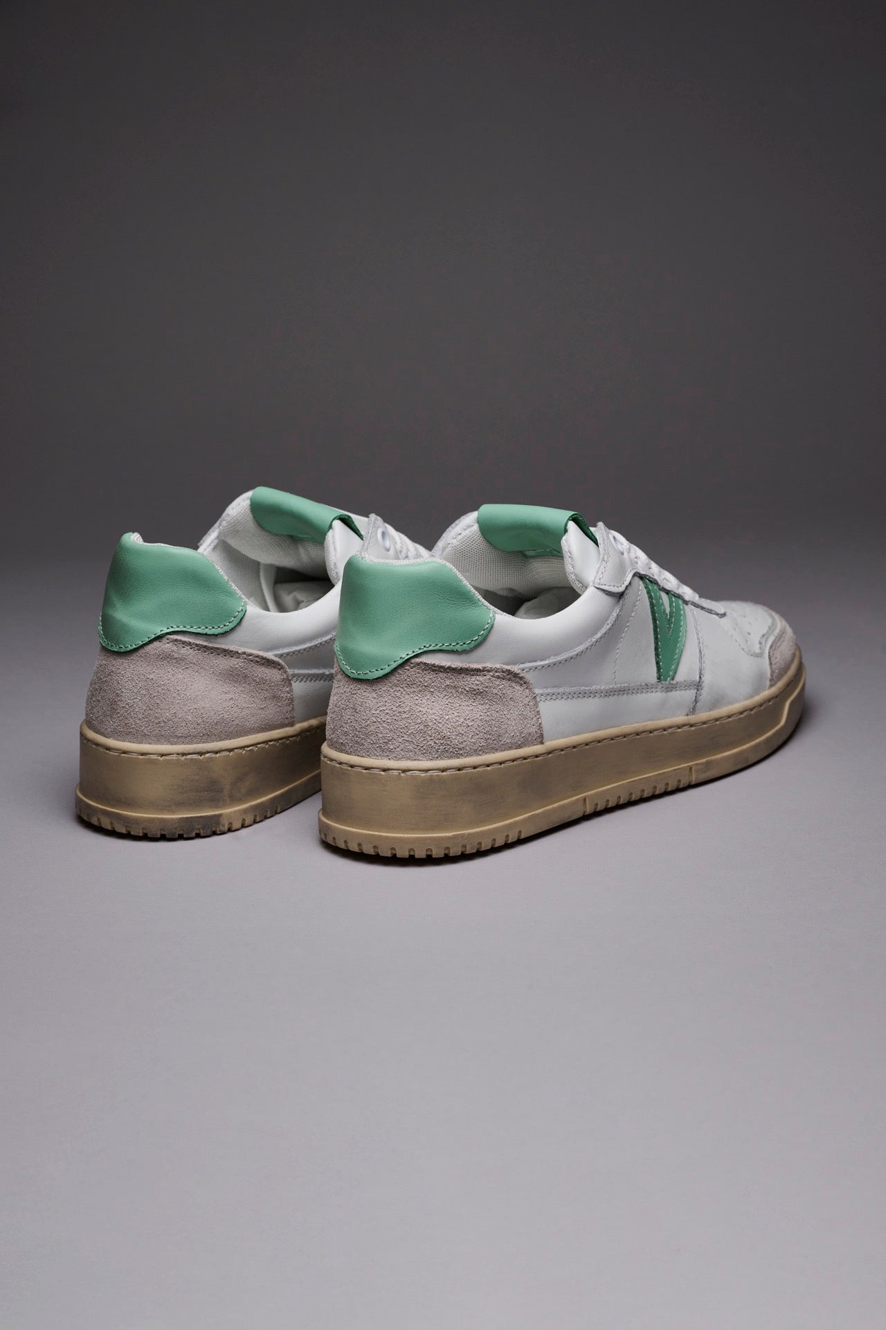 COLLEGE - Sneakers Bianca con retro e inserto Verde Menta