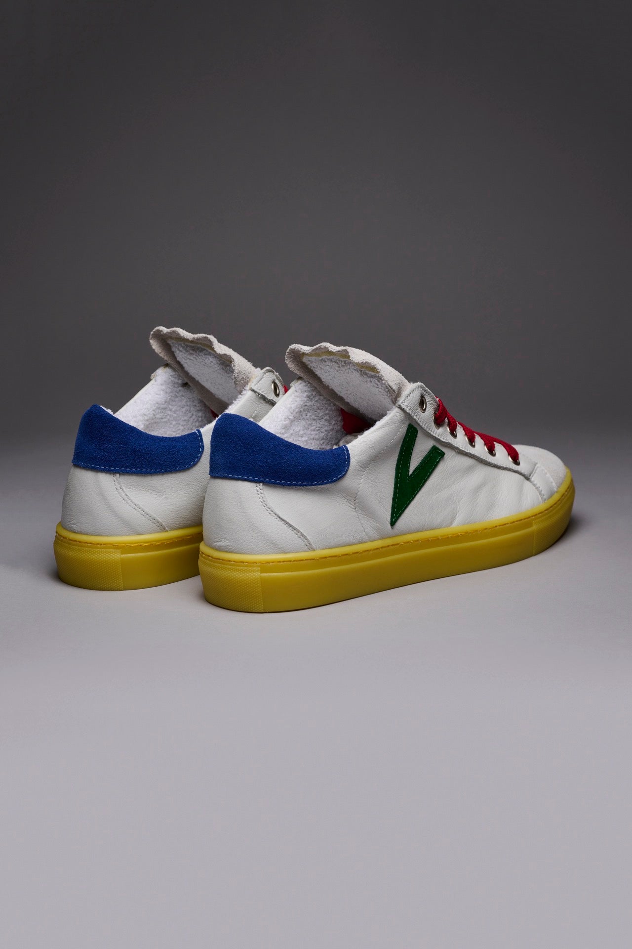 OLYMPIC RAINBOW - Sneakers with yellow sole, multicolor inserts and laces